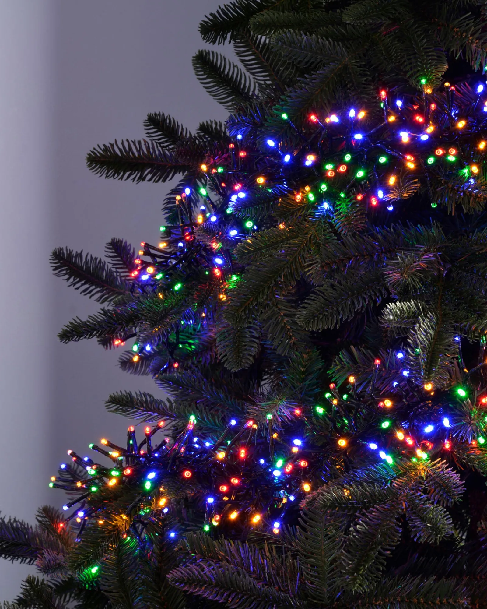 WeRChristmas 180 Chasing Cluster Light String, Multi-Coloured