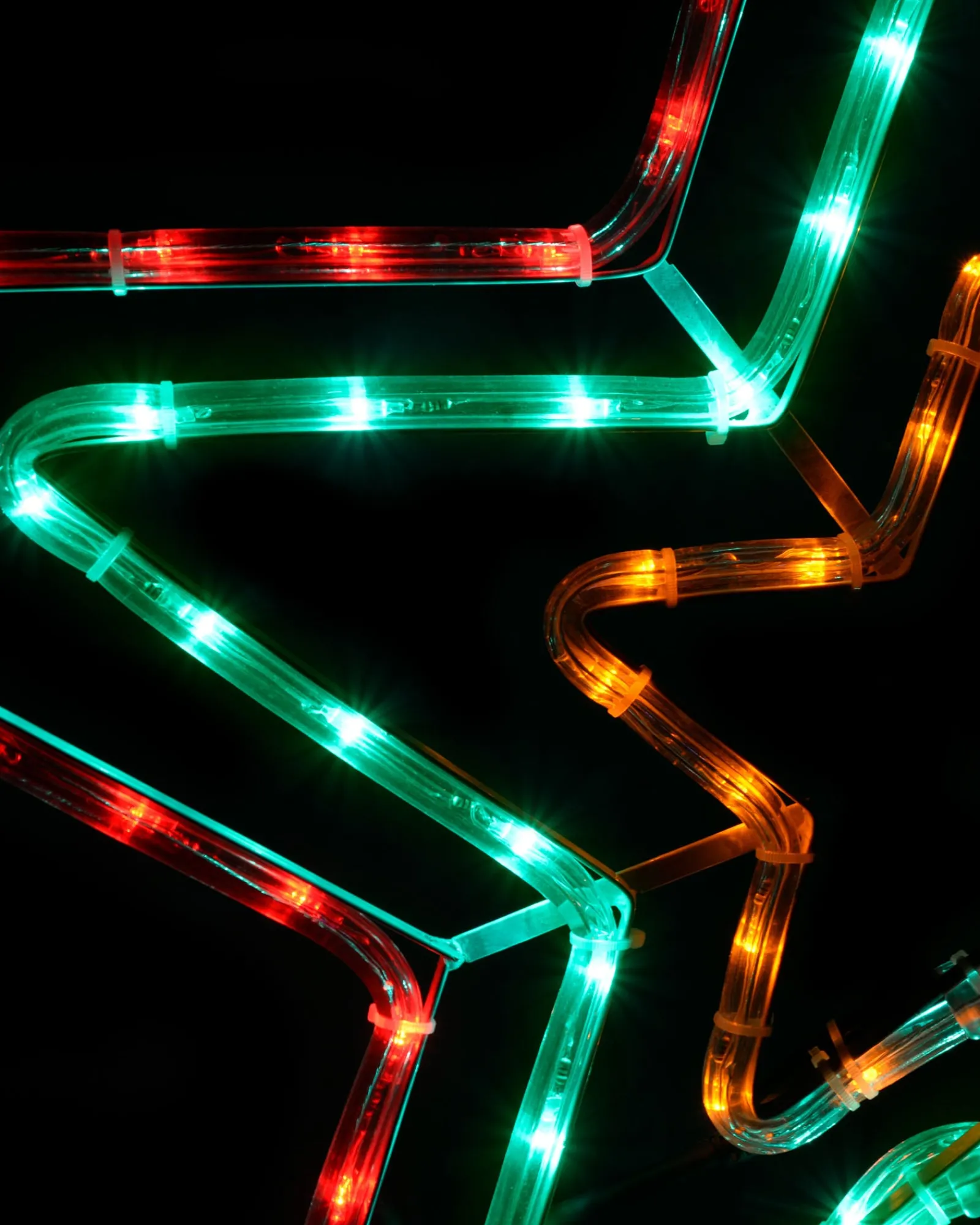 WeRChristmas Animated Flashing Star Rope Light Silhouette, 72 Cm