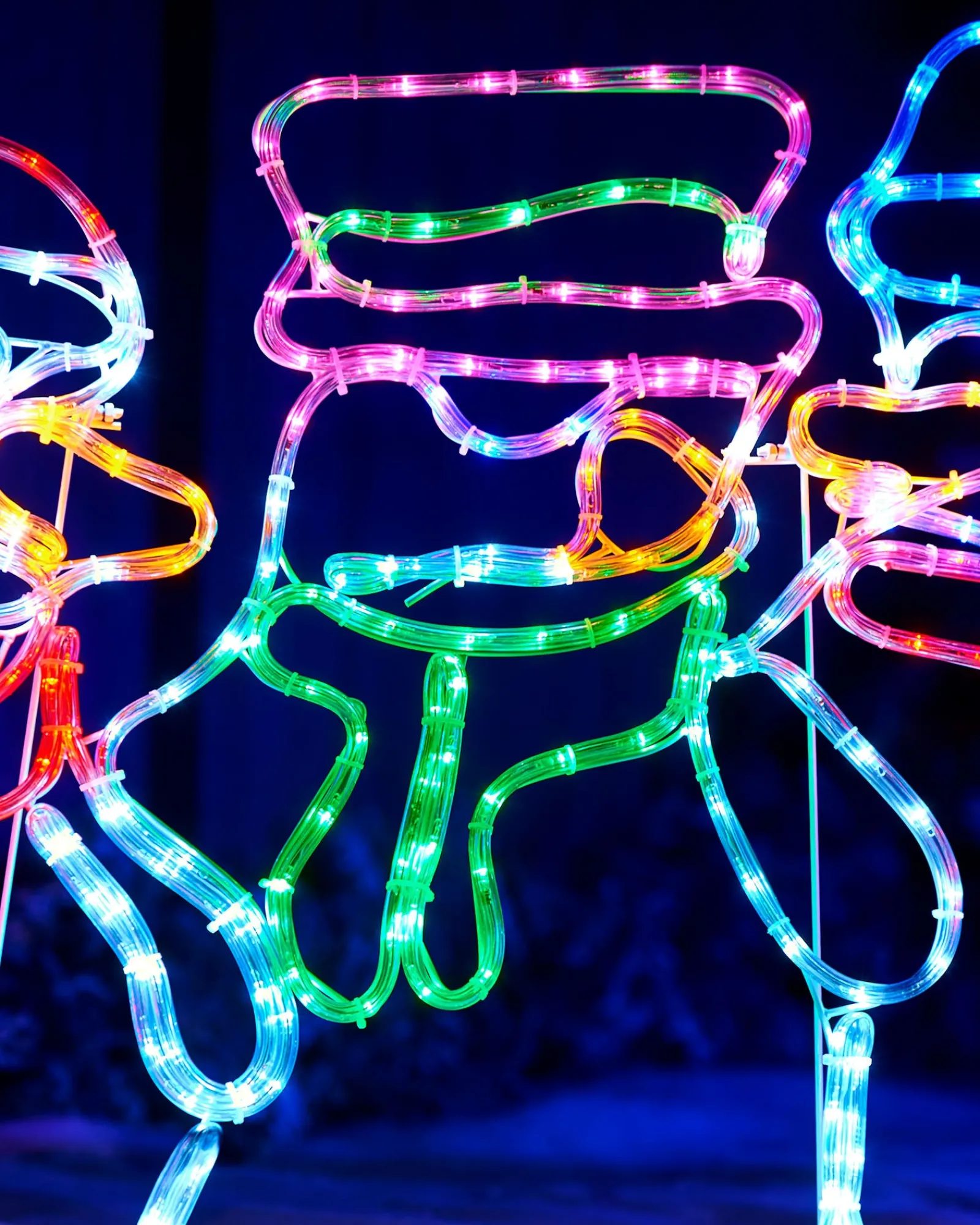 WeRChristmas Animated Snowman Rope Light Silhouette, 105 Cm