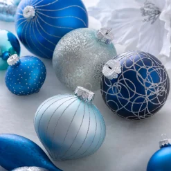 WeRChristmas Antarctica Blue Glass Baubles, 5 Pack, 15 Cm