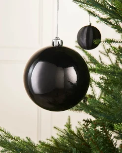 WeRChristmas Black Large Gloss Shatterproof Bauble, 15 Cm