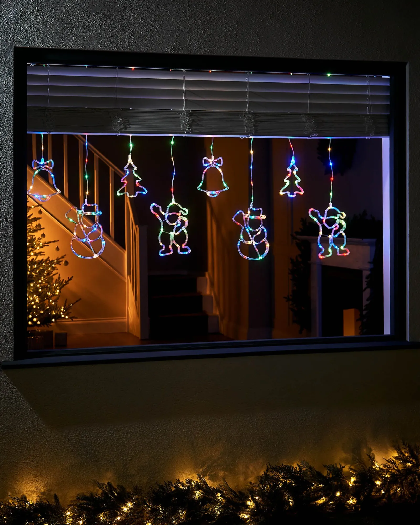 WeRChristmas Character Silhouette Curtain Light, 2.1 M