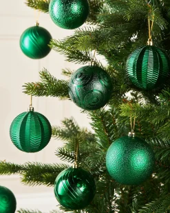 WeRChristmas Christmas Green Shatterproof Baubles, 16 Pack, 8 Cm
