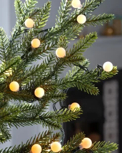 WeRChristmas Connectable Berry 50 LED Light String, Warm White
