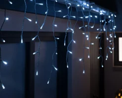 WeRChristmas Connectable Icicle 100 LED Christmas Lights, Bright White
