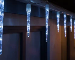 WeRChristmas Connectable Icicle 8 LED Christmas Lights, Bright White
