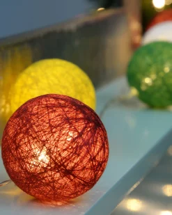 WeRChristmas Cotton Ball 20 LED Light String, 1.5 M