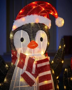 WeRChristmas 2D Tinsel Penguin Family Silhouette