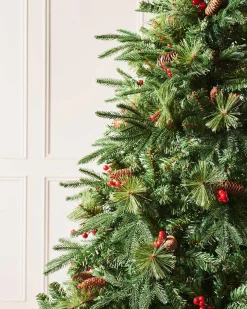 WeRChristmas Decorated Mixed Tip Berries & Pinecones Christmas Tree, 6 Ft