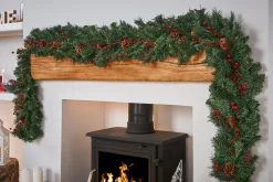 WeRChristmas Extra Thick Mixed Pine Garland, Pinecones & Berries, 9 Ft