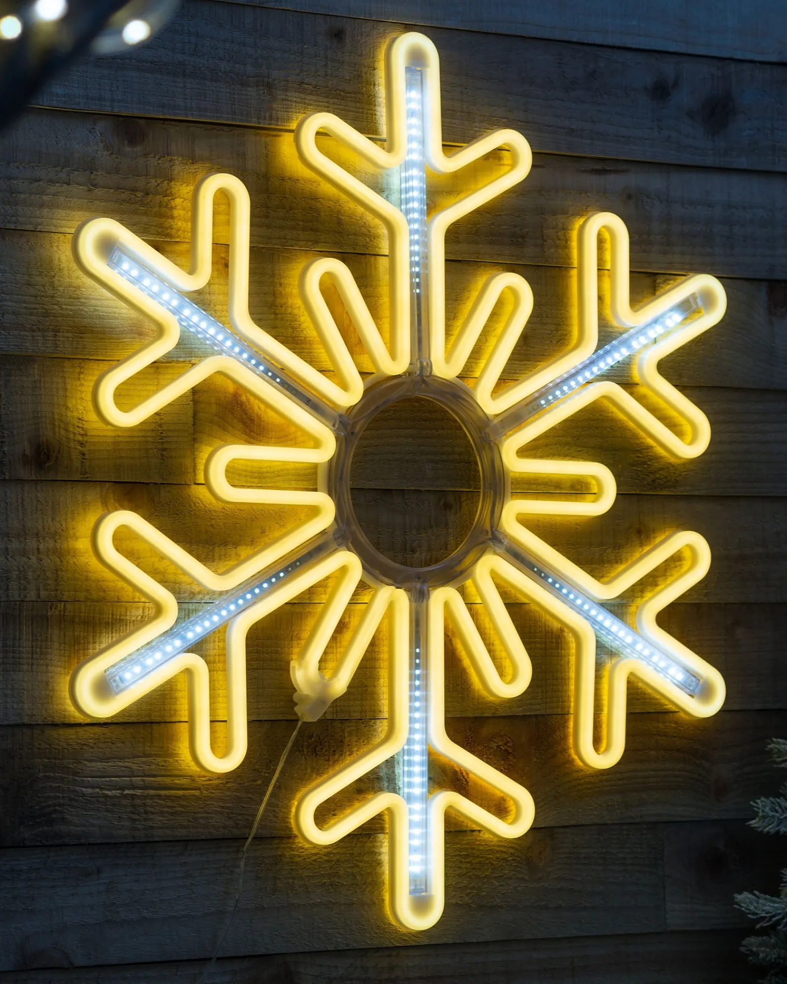 WeRChristmas Flashing Snowflake Neon Silhouette, 76 Cm