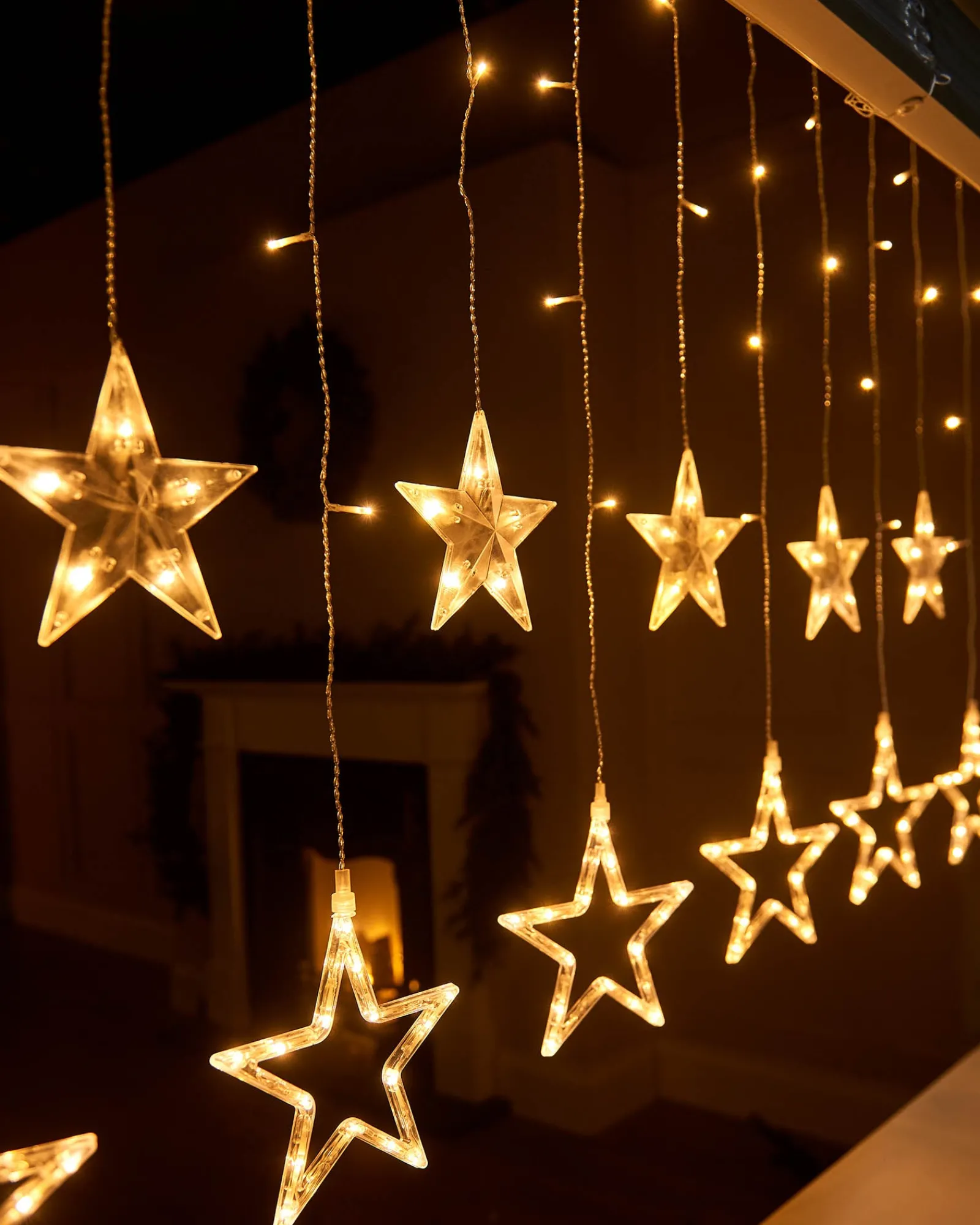 WeRChristmas Flashing Star Curtain Net Light, White, 2 M