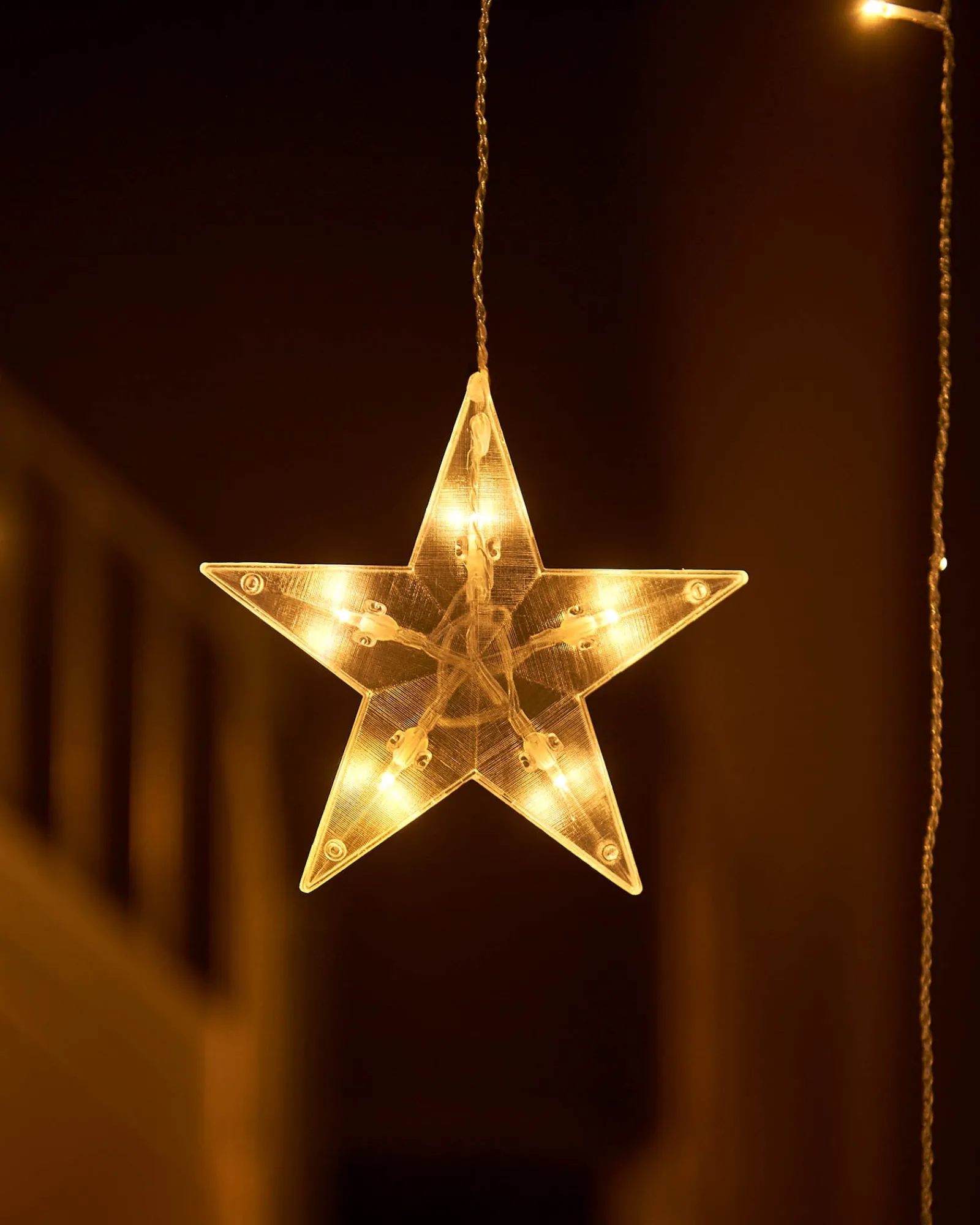WeRChristmas Flashing Star Curtain Net Light, White, 2 M