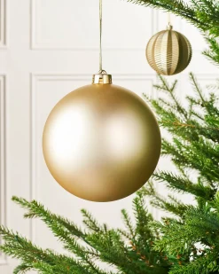 WeRChristmas Gold Large Matt Shatterproof Bauble, 15 Cm