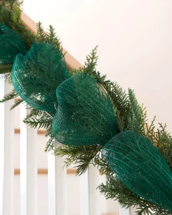 WeRChristmas Green Mesh With Green Foil, 9 M