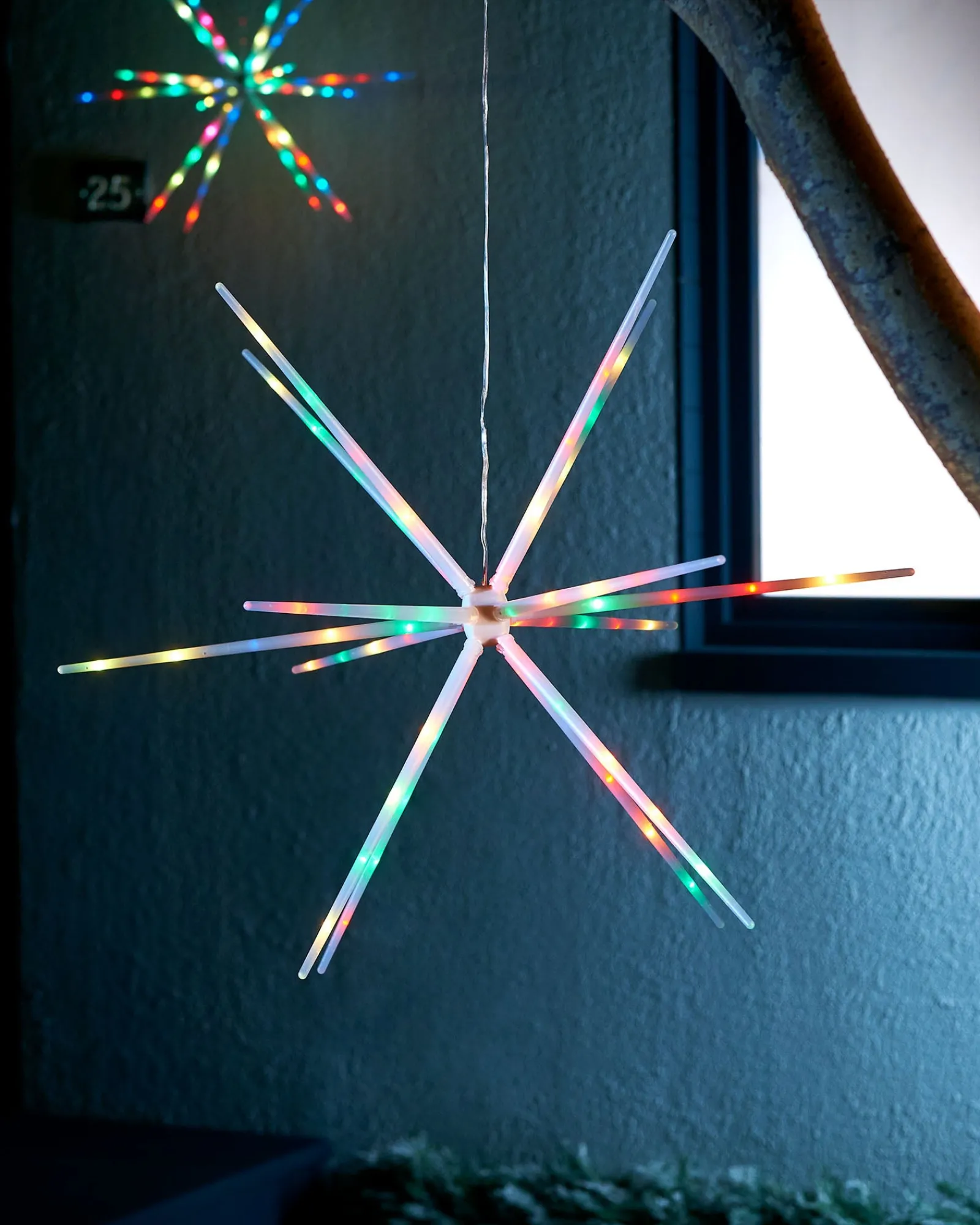 WeRChristmas Hanging Starburst Decoration, Colour Changing, 51 Cm