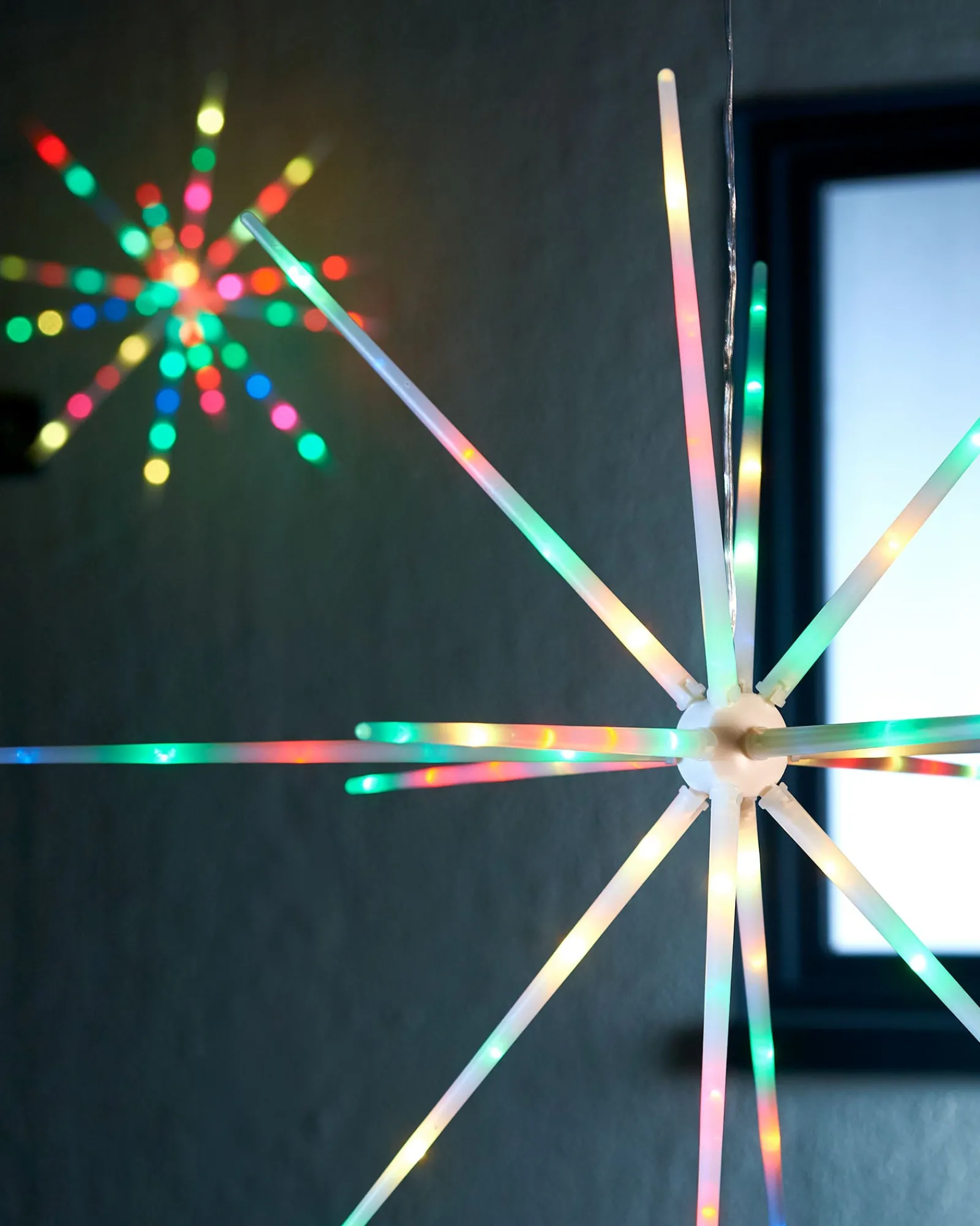 WeRChristmas Hanging Starburst Decoration, Colour Changing, 51 Cm