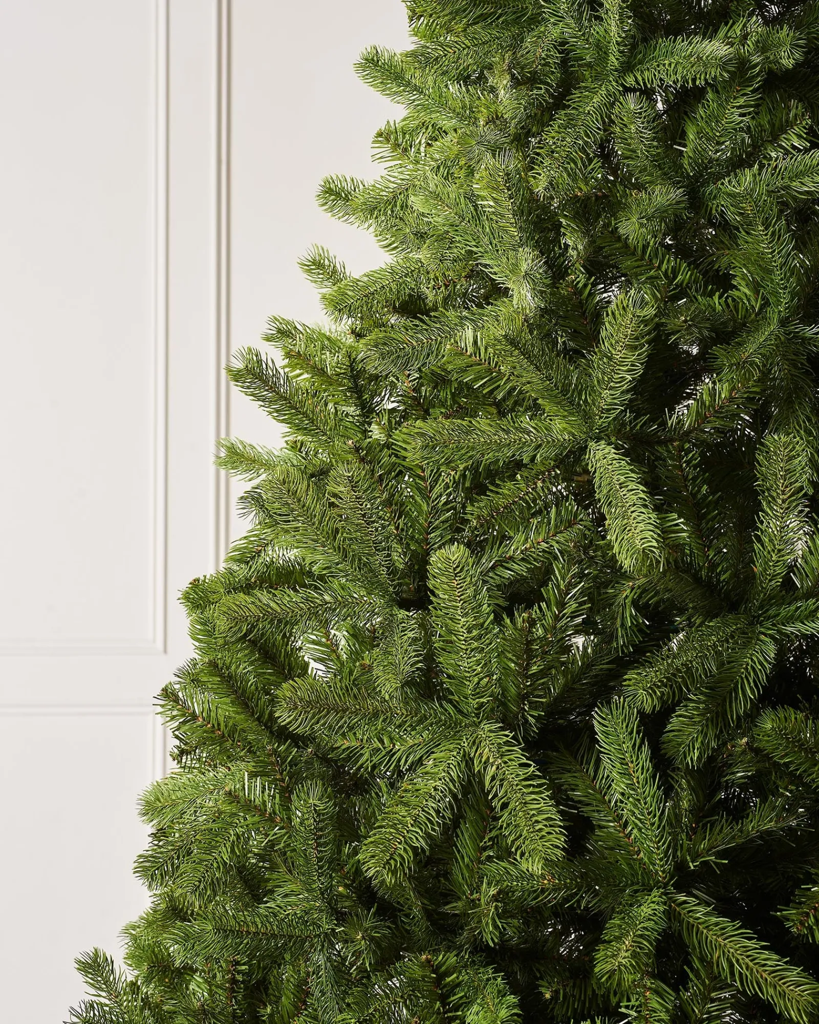 WeRChristmas Large Mixed Pine Christmas Tree, 8 Ft