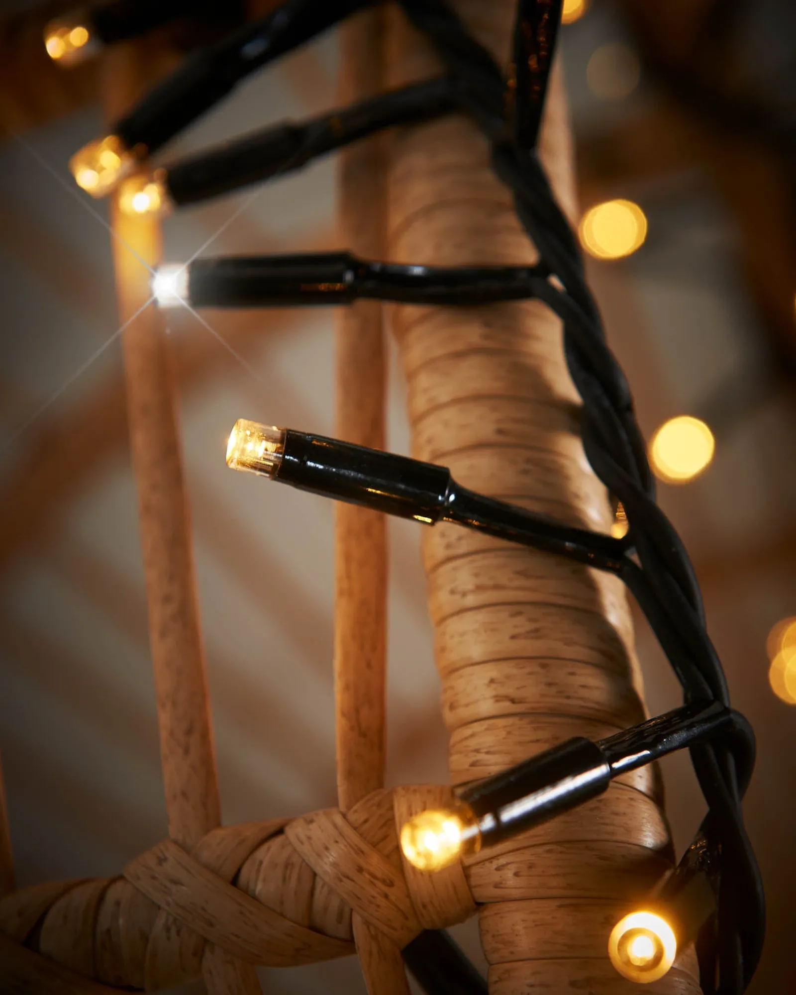 WeRChristmas LINK PRO LED Cluster Lights, Black Cable, Warm White / White