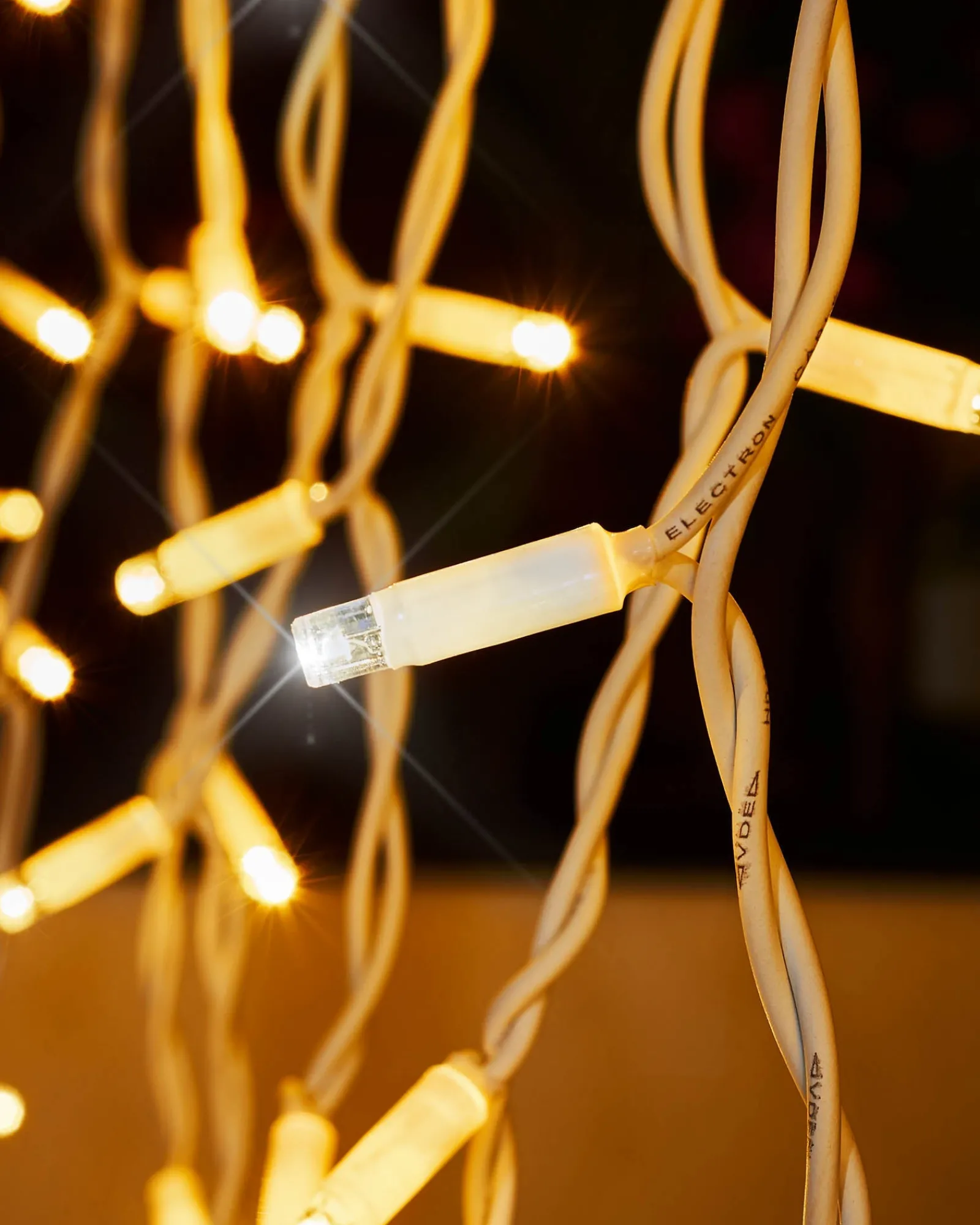 WeRChristmas LINK PRO LED Curtain Lights, White Cable, 2.5 M Drop, Warm White / White