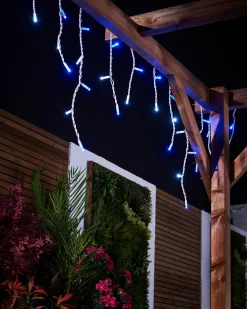 WeRChristmas LINK PRO LED Icicle Lights, Blue / White