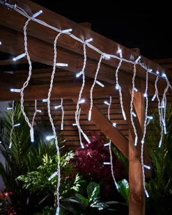 WeRChristmas LINK PRO Twinkling LED Icicle Lights, White