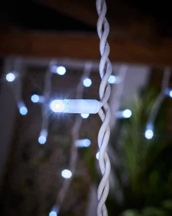 WeRChristmas LINK PRO Twinkling LED Icicle Lights, White