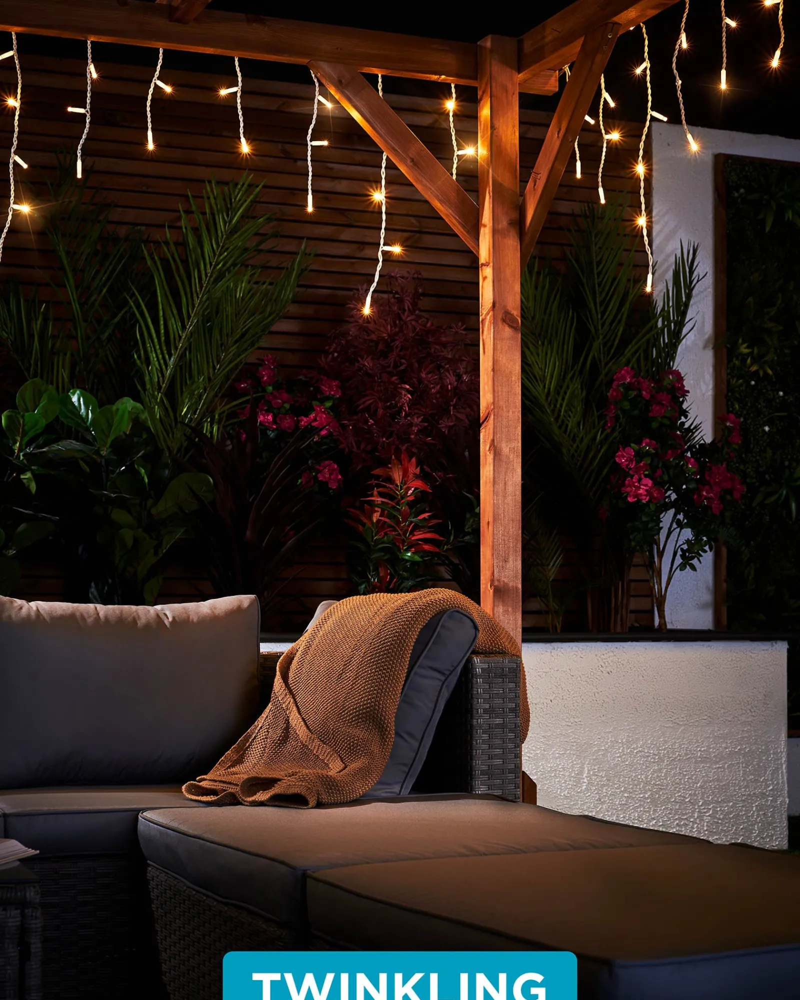 WeRChristmas LINK PRO Twinkling LED Icicle Lights, Warm White