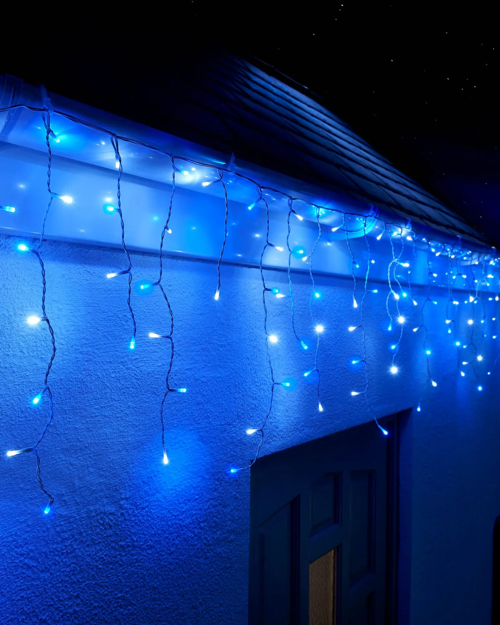 WeRChristmas LINK UP LED Icicle Lights, White Cable, Blue / White