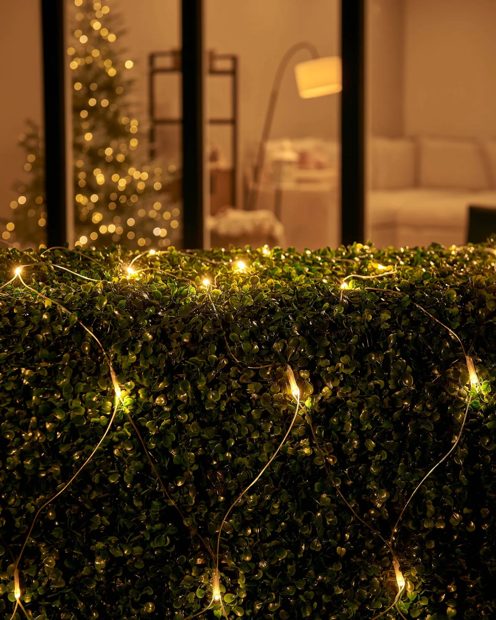 WeRChristmas LINK UP LED Net Lights, 2 M X 2 M, Warm White
