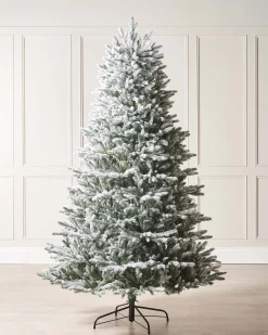 WeRChristmas Luxury Snow Flocked Christmas Tree, 6 Ft
