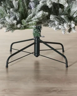 WeRChristmas Luxury Snow Flocked Christmas Tree, 7 Ft