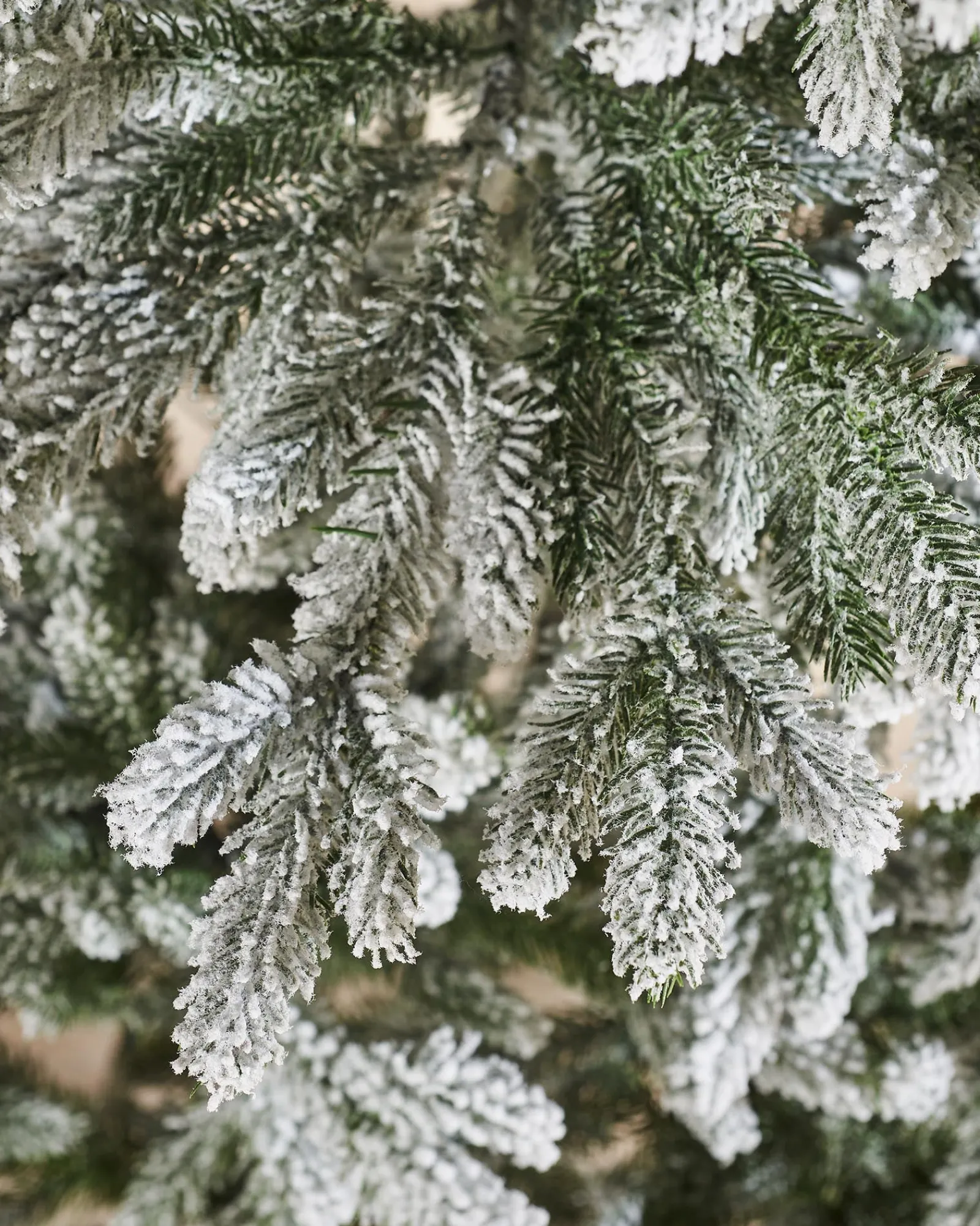 WeRChristmas Luxury Snow Flocked Christmas Tree, 7 Ft