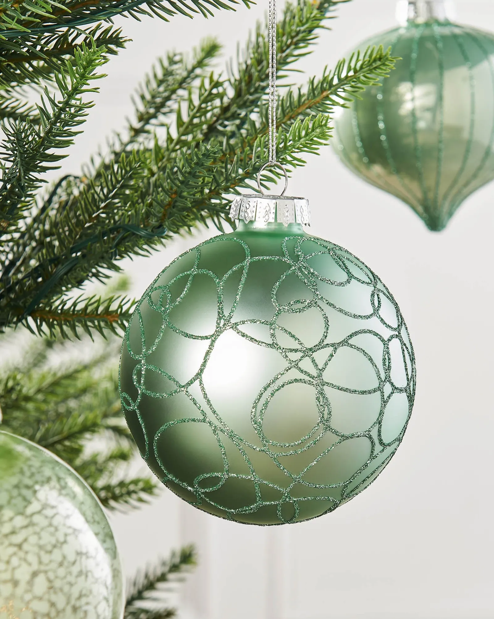 WeRChristmas Mint Green Glass Baubles, 6 Pack, 10 Cm