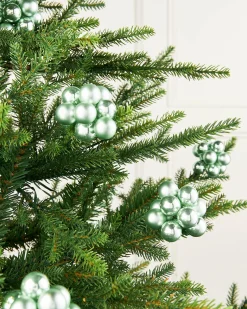 WeRChristmas Mint Green Glass Berry Cluster Baubles, 10 Pack