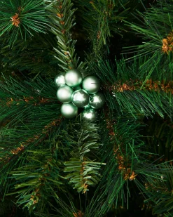 WeRChristmas Mint Green Glass Berry Cluster Baubles, 10 Pack