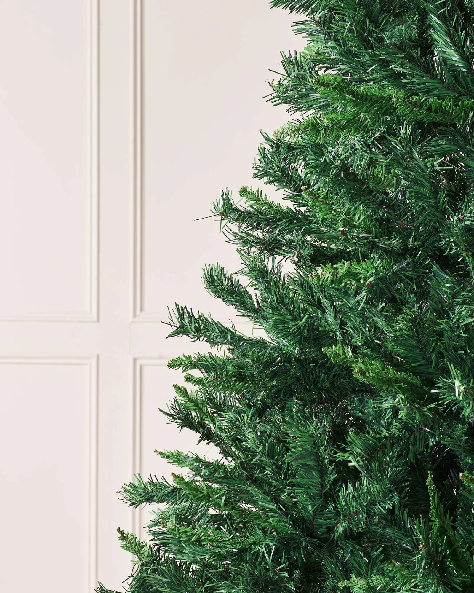 WeRChristmas Mixed Pine Promo Christmas Tree, 6 Ft