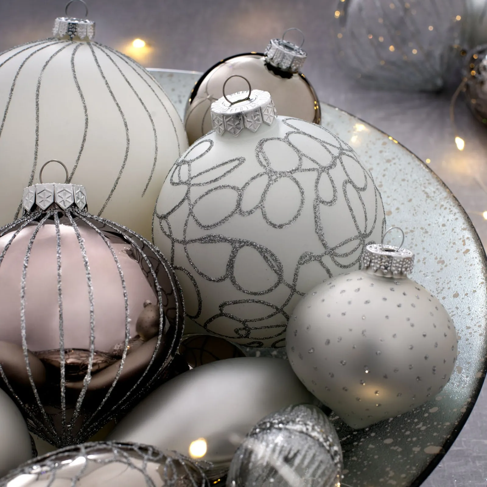 WeRChristmas Moonbeam Glass Baubles, 20 Pack