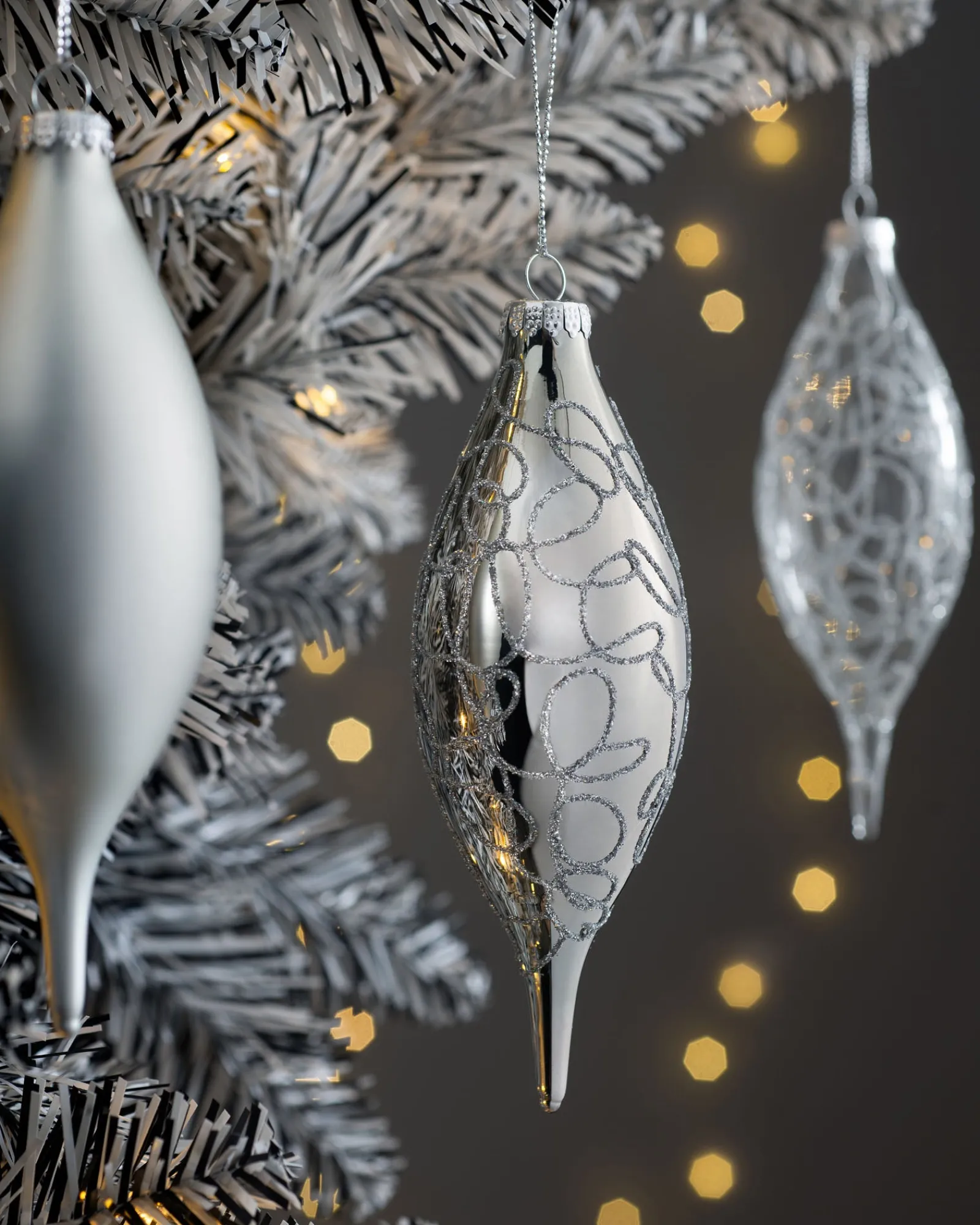 WeRChristmas Moonbeam Glass Baubles, 5 Pack, 15 Cm