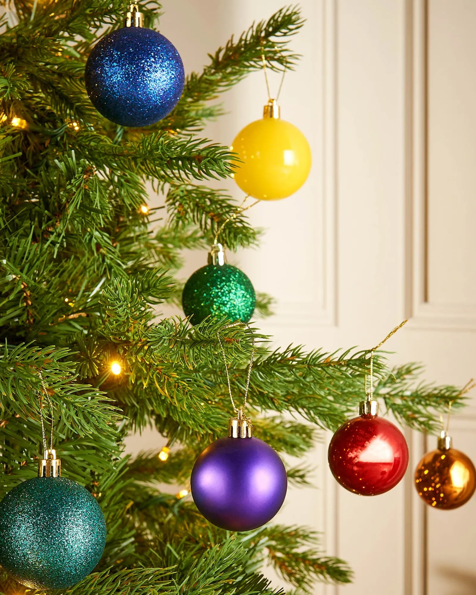 WeRChristmas Multi-Colour Shatterproof Bauble, 50 Pack