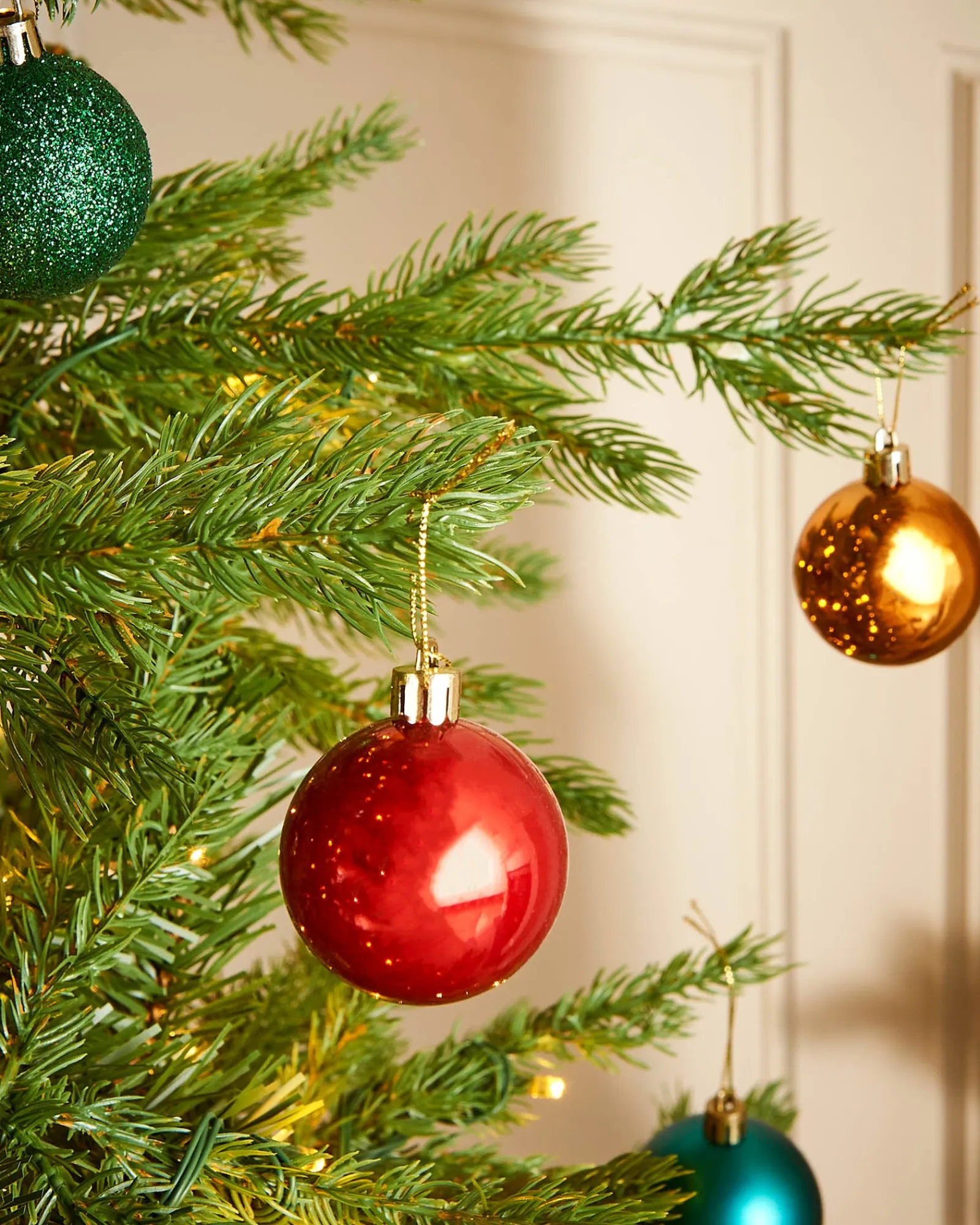 WeRChristmas Multi-Colour Shatterproof Bauble, 50 Pack