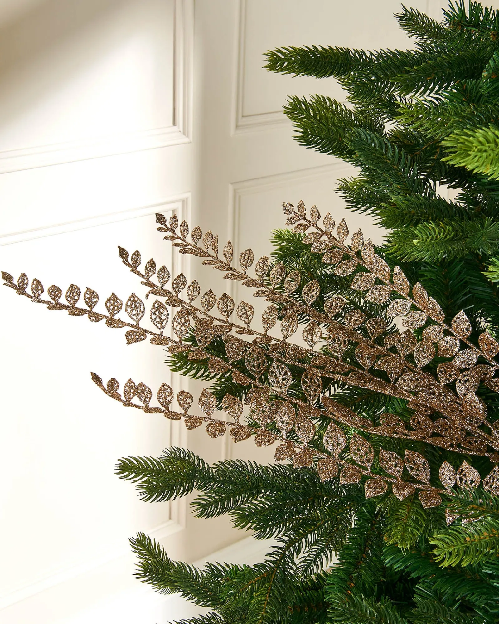 WeRChristmas Natural Leaf Christmas Tree Spray, 84 Cm