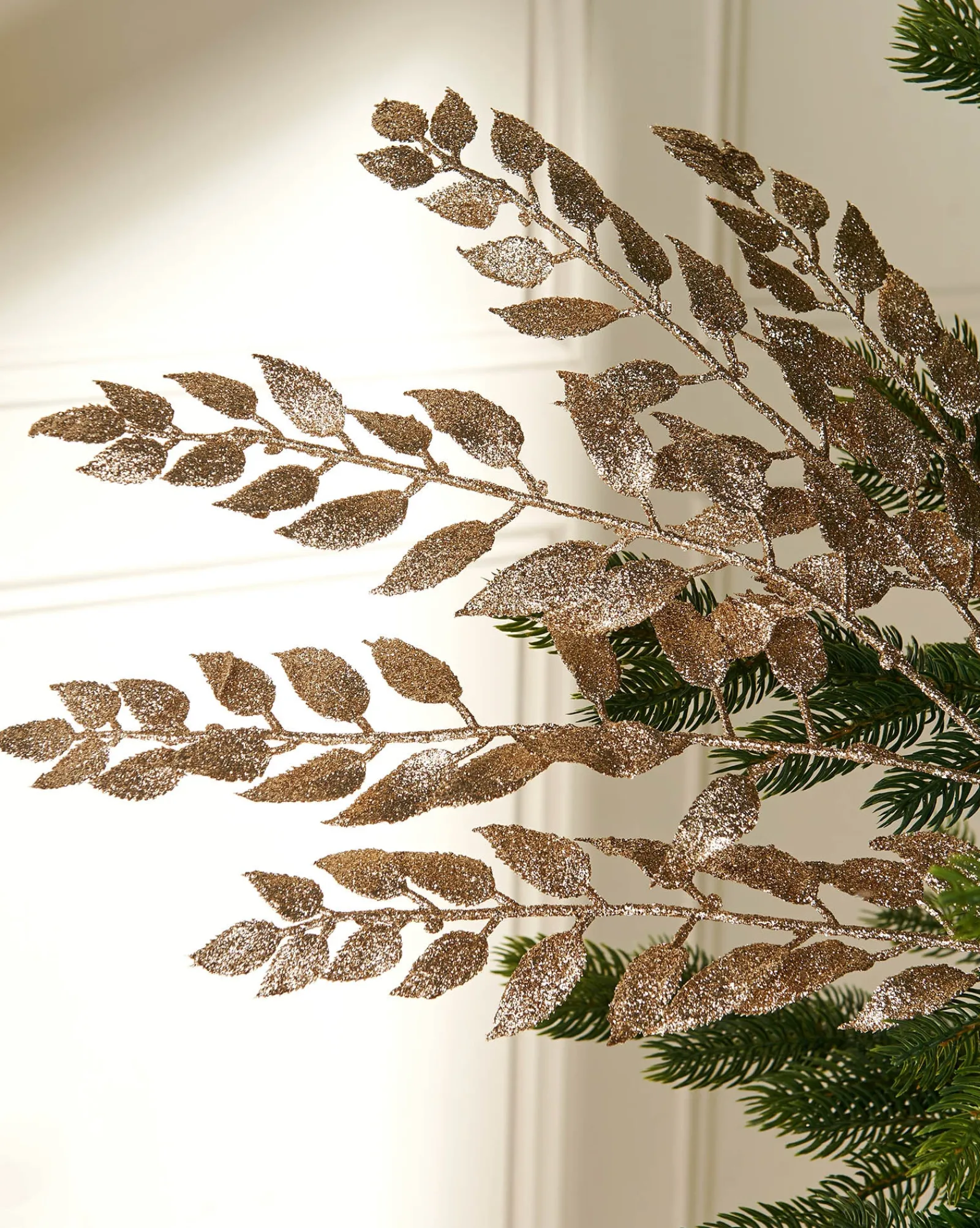 WeRChristmas Natural Leaf Christmas Tree Spray, 73 Cm