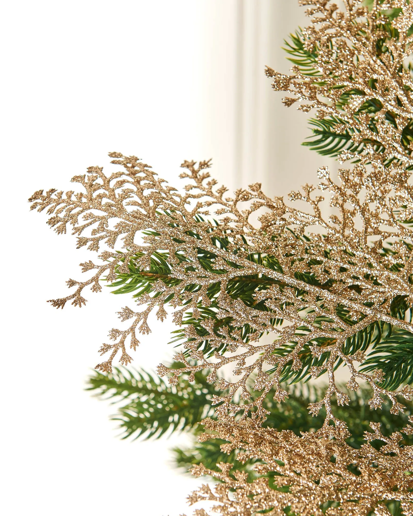 WeRChristmas Natural Leaf Christmas Tree Spray, 70 Cm