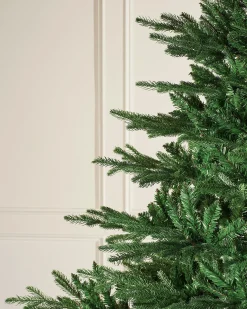 WeRChristmas Northern Fir Christmas Tree, 6 Ft