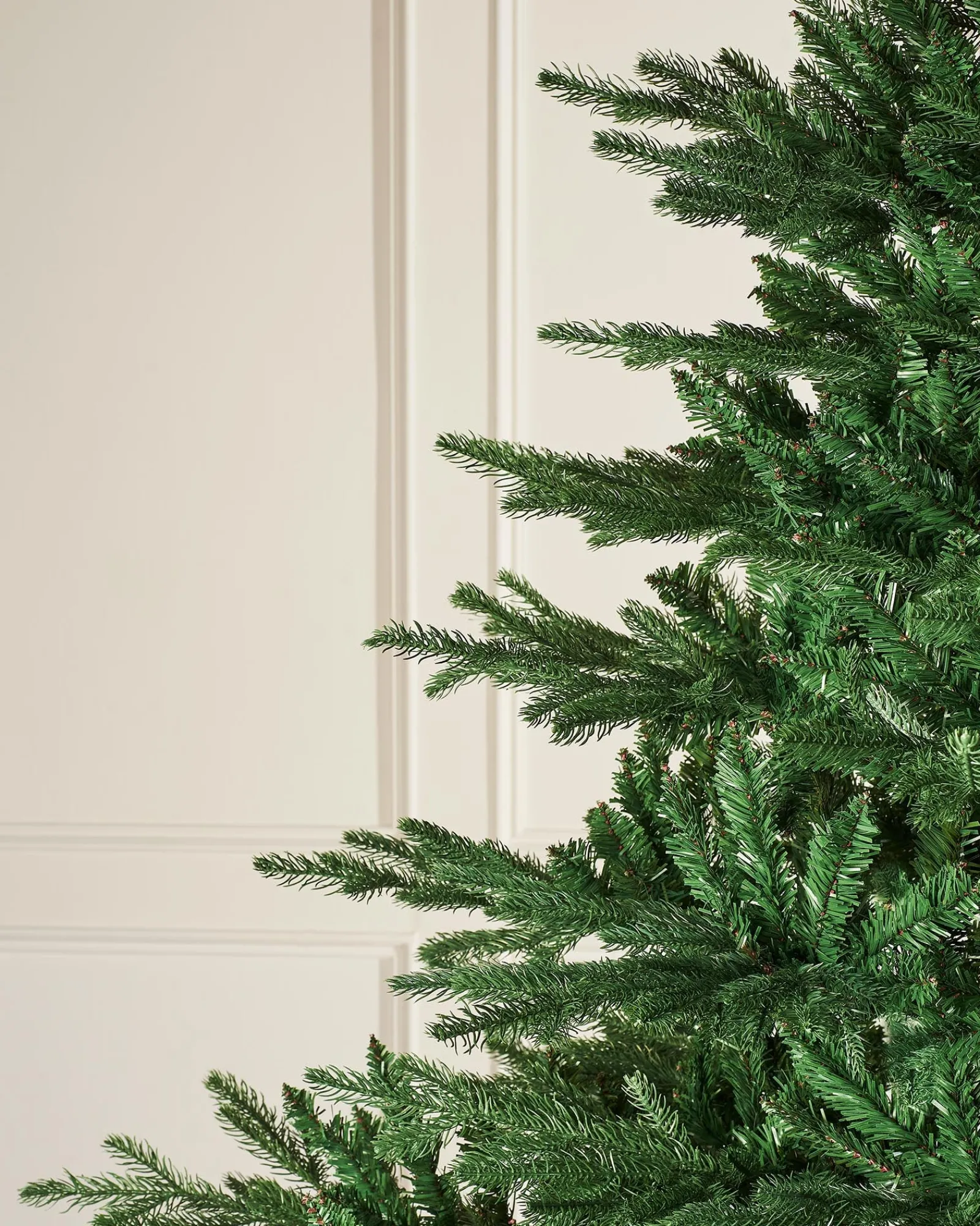 WeRChristmas Northern Fir Christmas Tree, 6 Ft