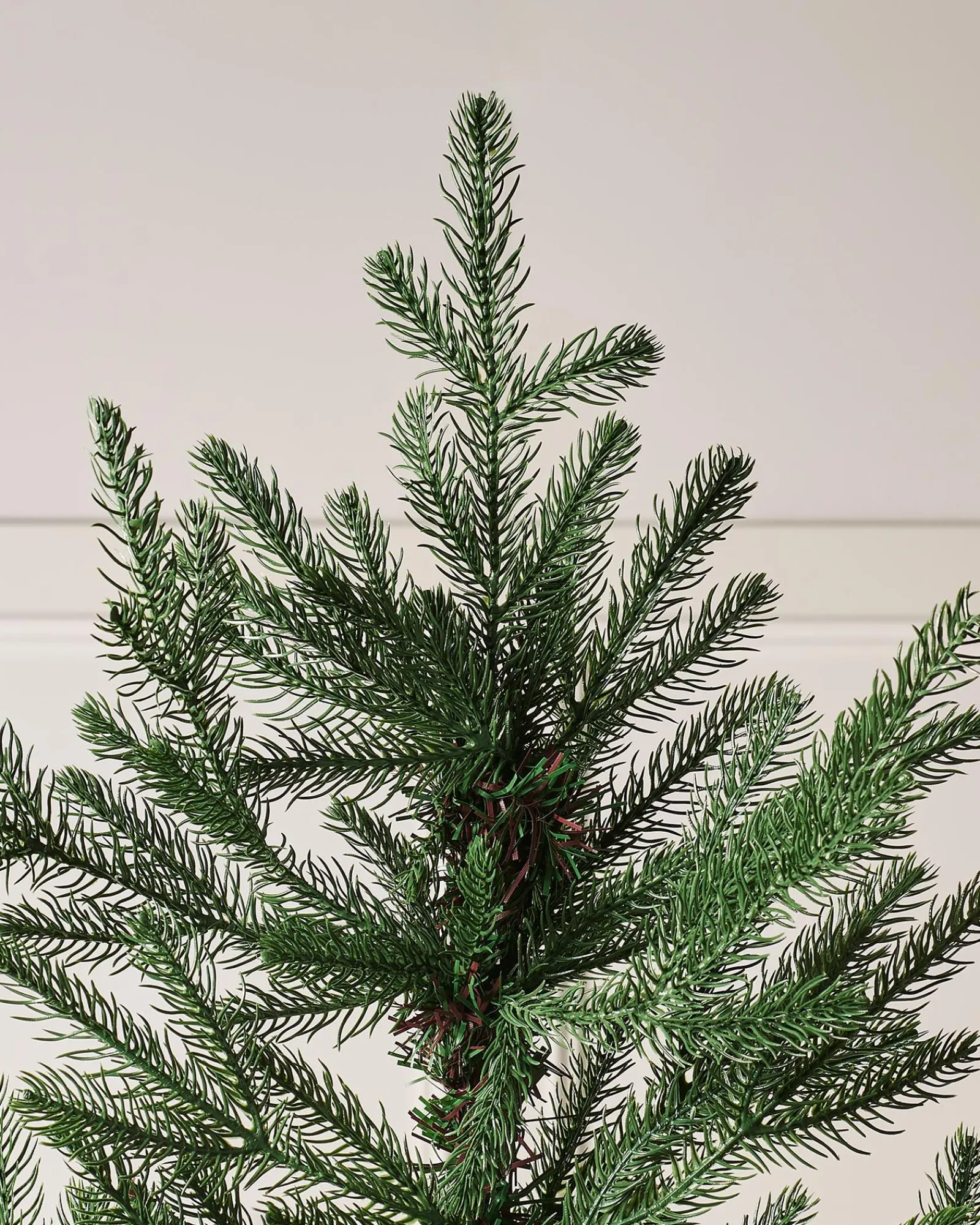 WeRChristmas Northern Fir Christmas Tree, 6 Ft
