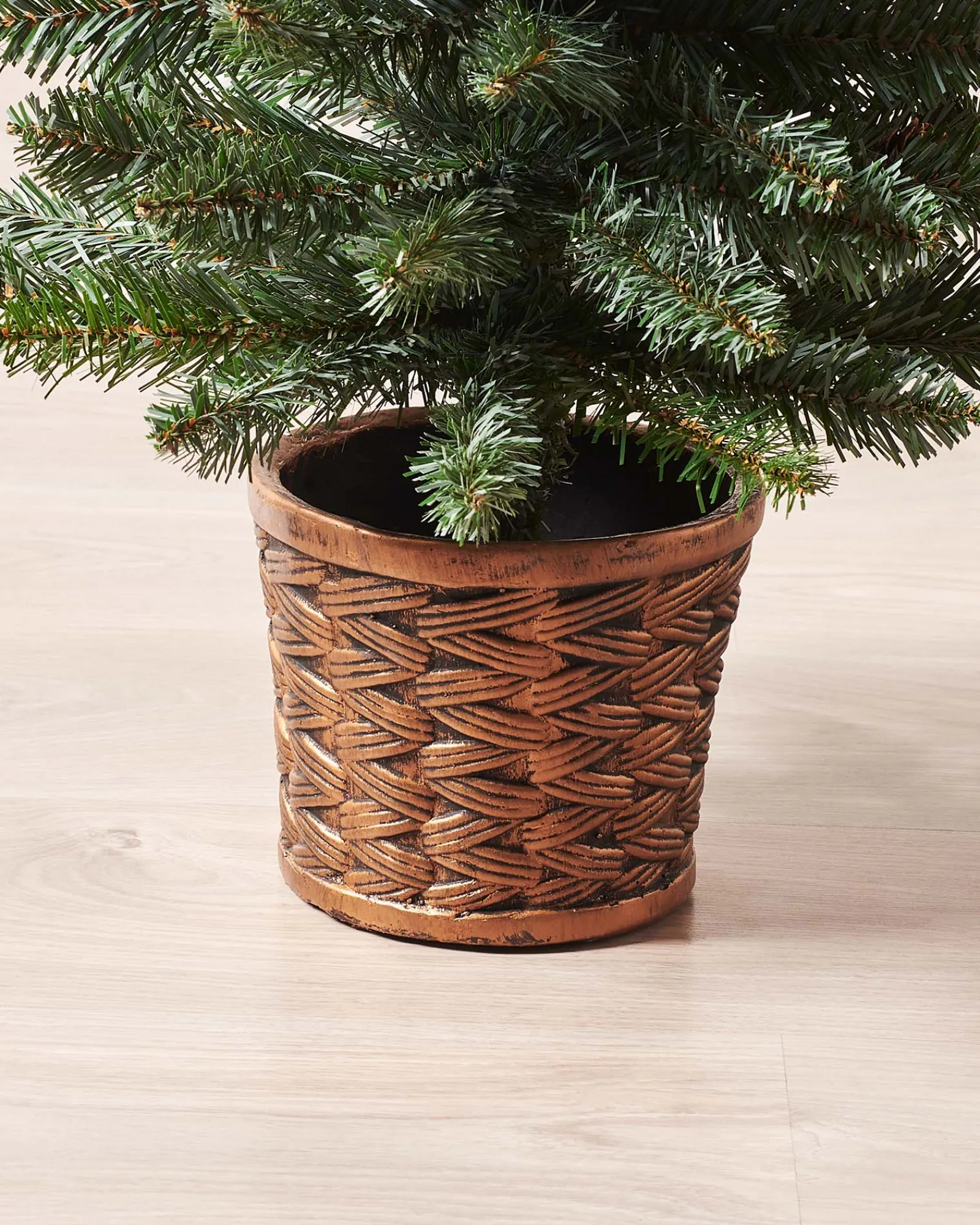 WeRChristmas Potted Craford Blue Pine Decorated Christmas Tree, 3 Ft