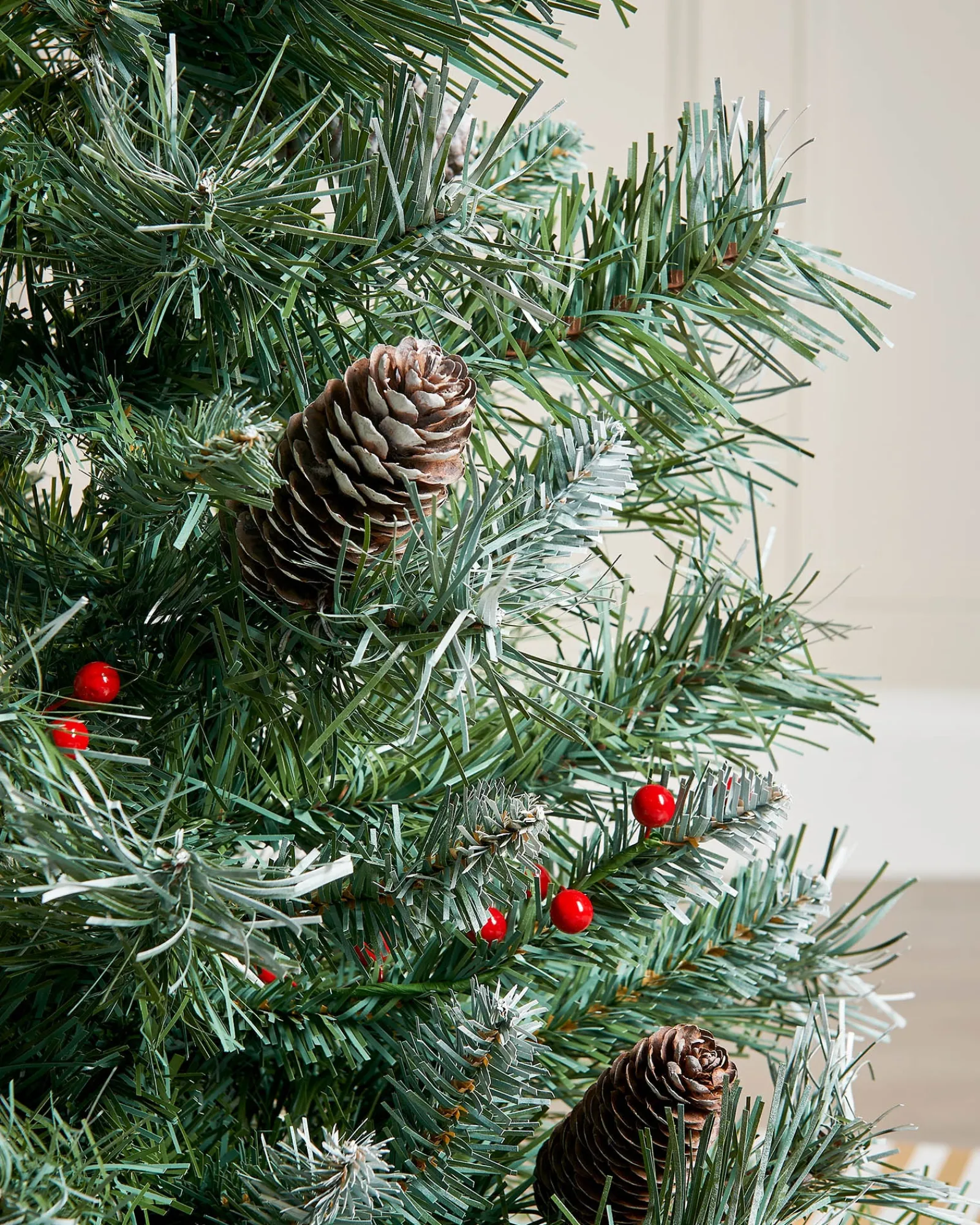 WeRChristmas Potted Scandinavian Blue Spruce Christmas Tree, 3 Ft