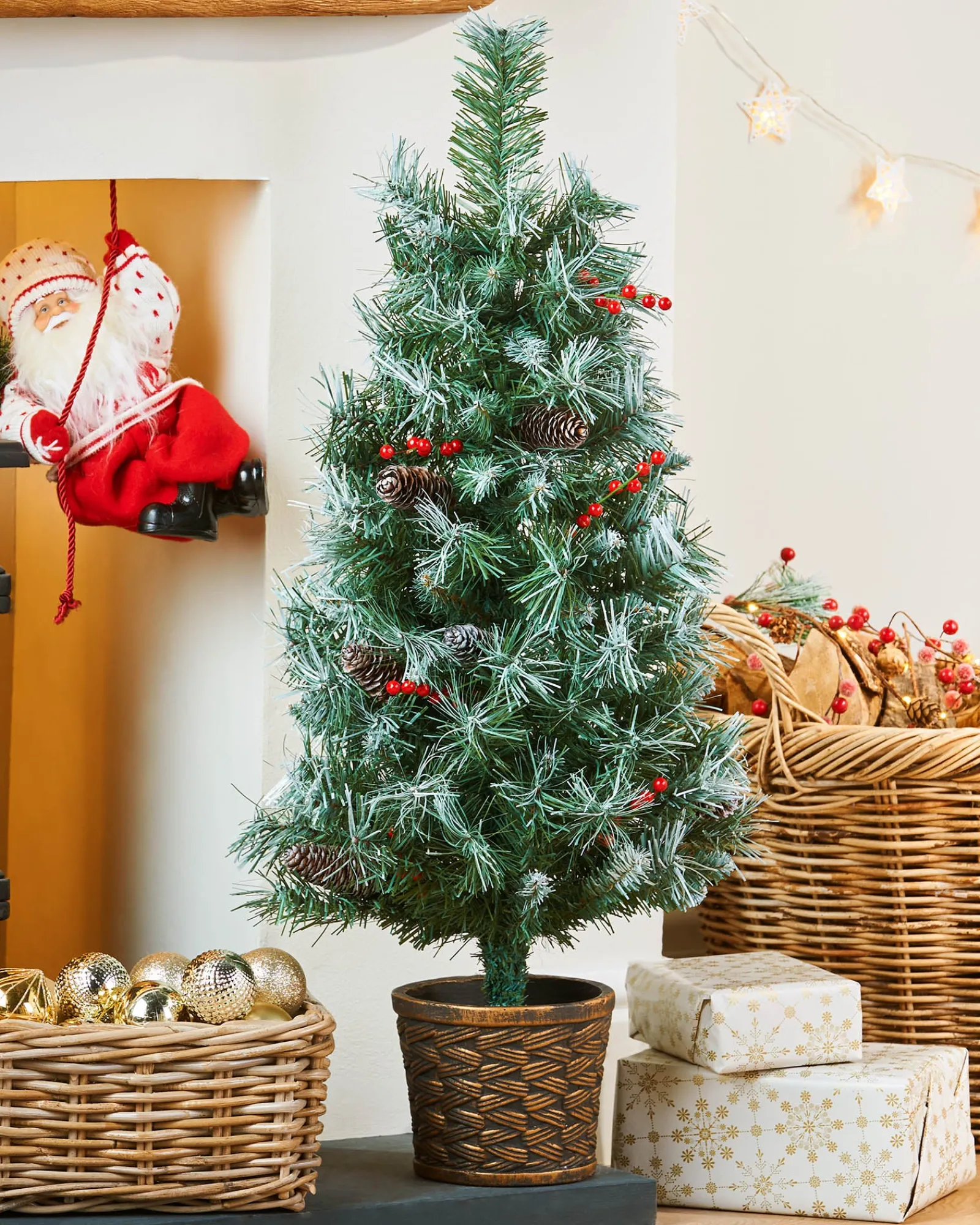 WeRChristmas Potted Scandinavian Blue Spruce Christmas Tree, 3 Ft